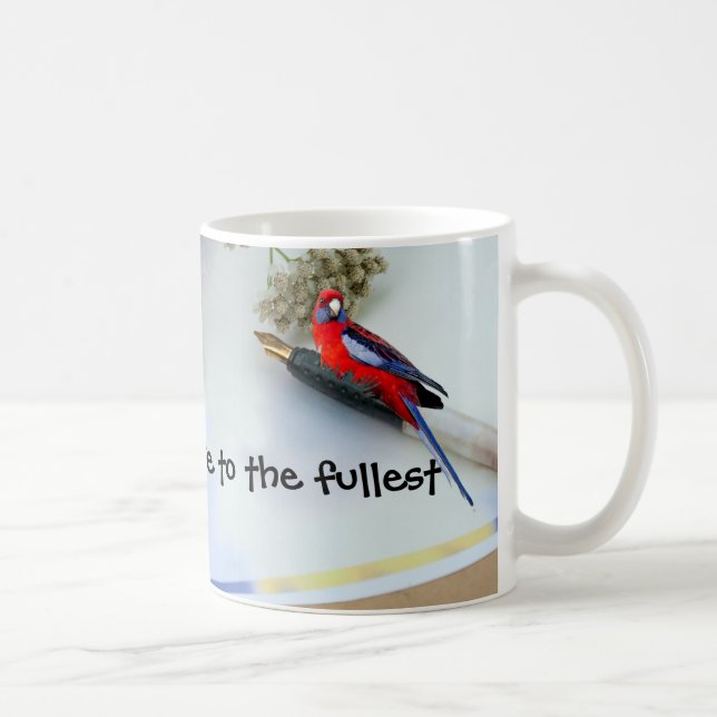 Red Parrot on a Mug Kaffemugg (Höger)