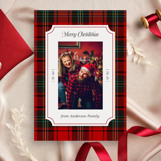 Red Plaid Merry Christmas Julkort (Red Plaid Modern Merry Christmas Holiday Card)