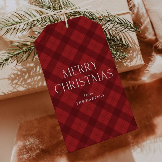 Red Plaid Merry Christmas  Presentetikett (Modern red plaid rustic Merry Christmas gift tag.)