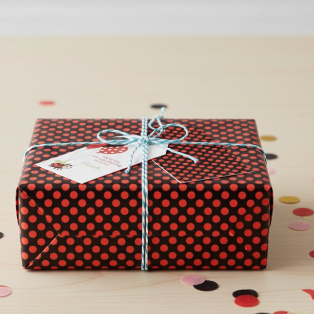 Red Polka Dot Wrapping Paper Presentpapper (Red and black polka dot wrapping paper)