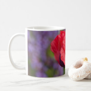 Red Poppy in Lila Garden Kaffemugg