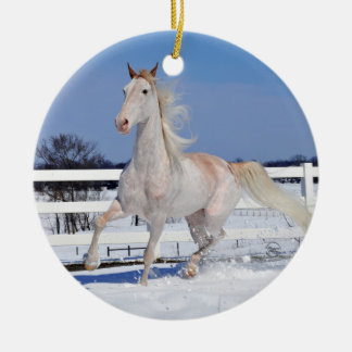 Red Roan i Snö Julgransprydnad Keramik