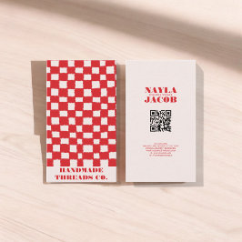 Red Rosa Checkerboard Mönster QR-kod handgjord av Visitkort