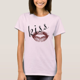 Red Rosa Flirty Kiss Tee