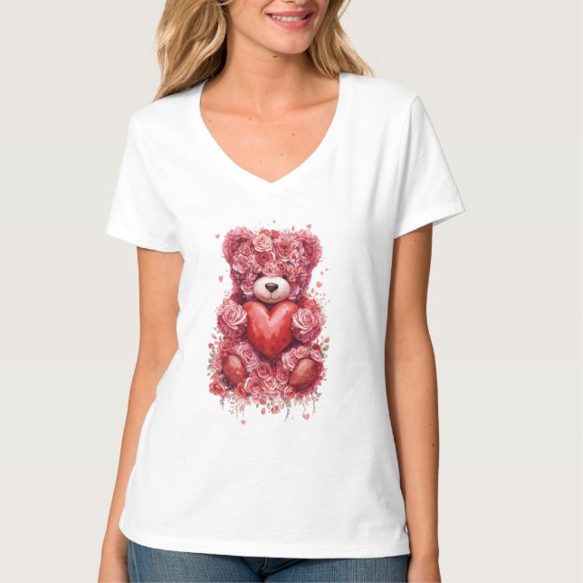 “Red Rose Teddy Bear – Cute Valentine Gift for Her T Shirt (Framsida)