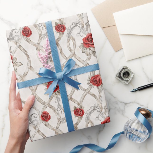 Red Roses Faux Wood Floral Love Presentpapper (Gifting)