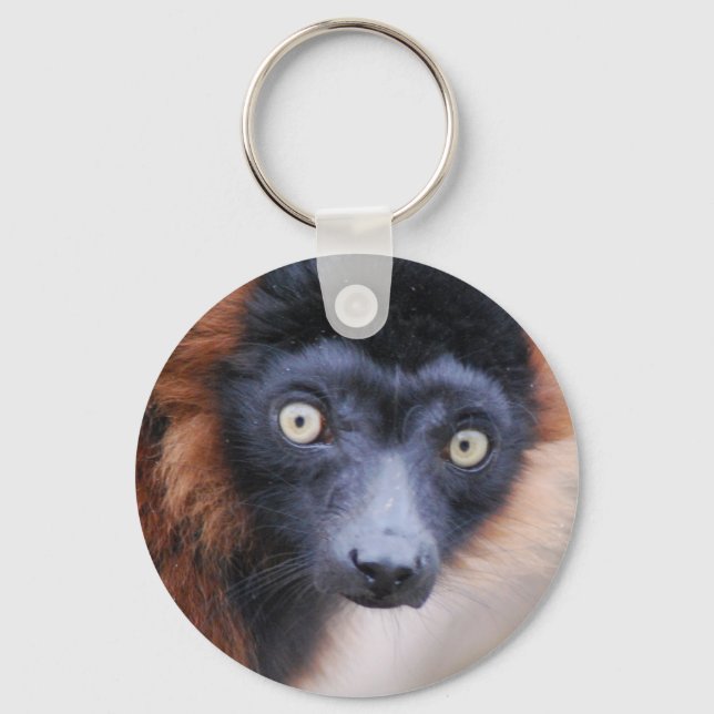 Red Ruffed Lemur Keychain Nyckelring (Framsida)
