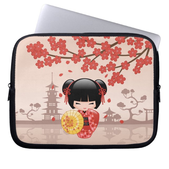 Red Sakura Kokeshi Doll - Japanska Geisha Laptop Sleeve (Framsidan)