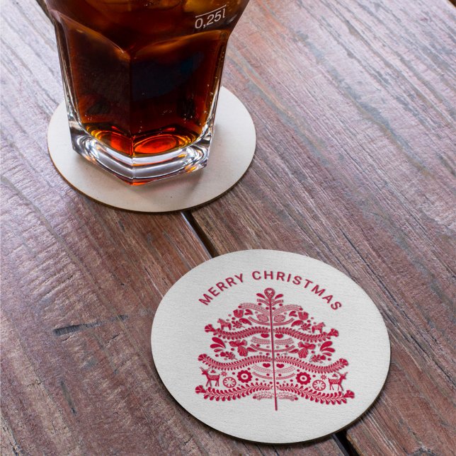Red Scandinavian Folk Art Julgran Underlägg Papper Rund (Skapare uppladdad)