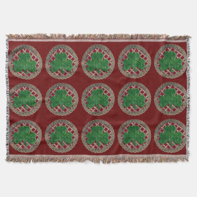 Red Shamrock on Celtic Knott Throw Blanket Mysfilt (Framsidan)