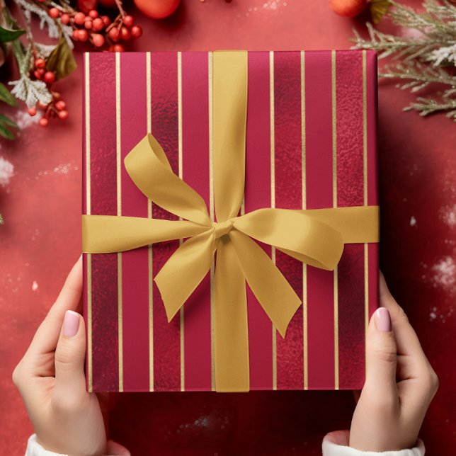 Red Shimmer Satin Stripe-jul Presentpapper (Skapare uppladdad)