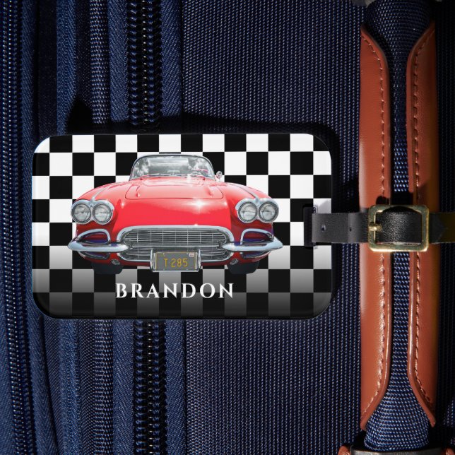 Red Sport's Car, White Namn, B/W Checkered Bagagebricka (Framsida Insitu 4)