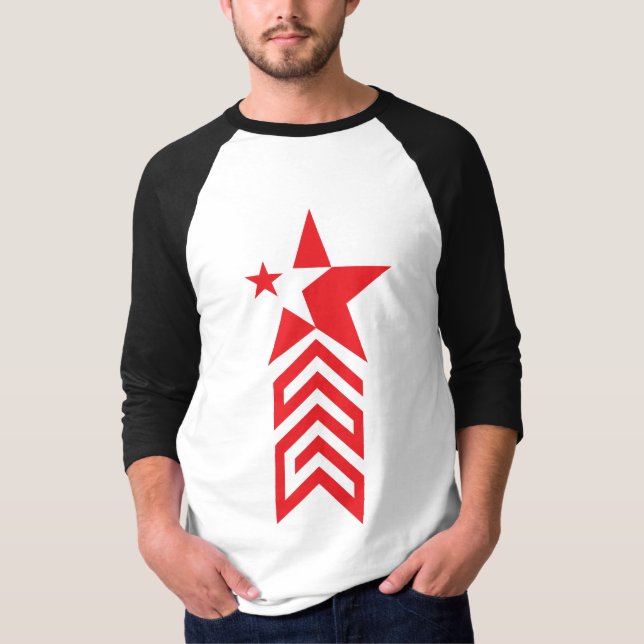 Red Star with Chevron Arrows T Shirt (Framsida)