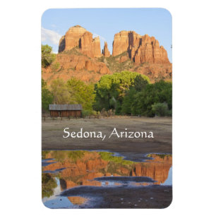 Red Sten Crossing Sedona, Arizona. Magnet