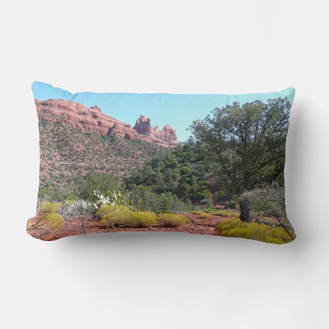 Red Sten och Cacti II i Sedona Arizona Lumbarkudde (Framsida)