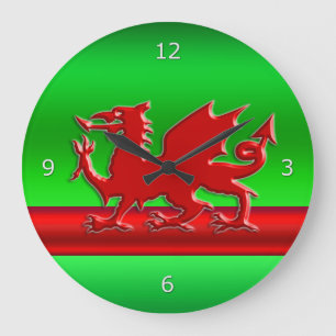 Red stilized Welsh Dragon on grönt metallic look Stor Klocka
