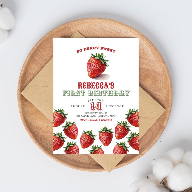 Red Strawberry Berry Sweet 1:a födelsedagsinbjudan Inbjudningar (So Berry Sweet First Birthday Invitation)