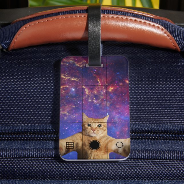 Red Tabby katt som tar en Selfie i rymden Bagagebricka (Baksida Insitu 4)