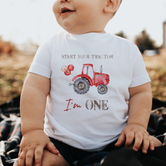 Red Tractor Birthday T-Shirt (Skapare uppladdad)