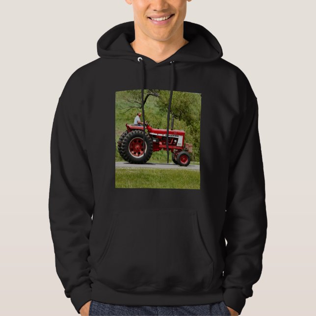 Red Tractor Hoodie (Framsida)