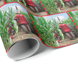 Red Tractor in Cornfield Presentpapper