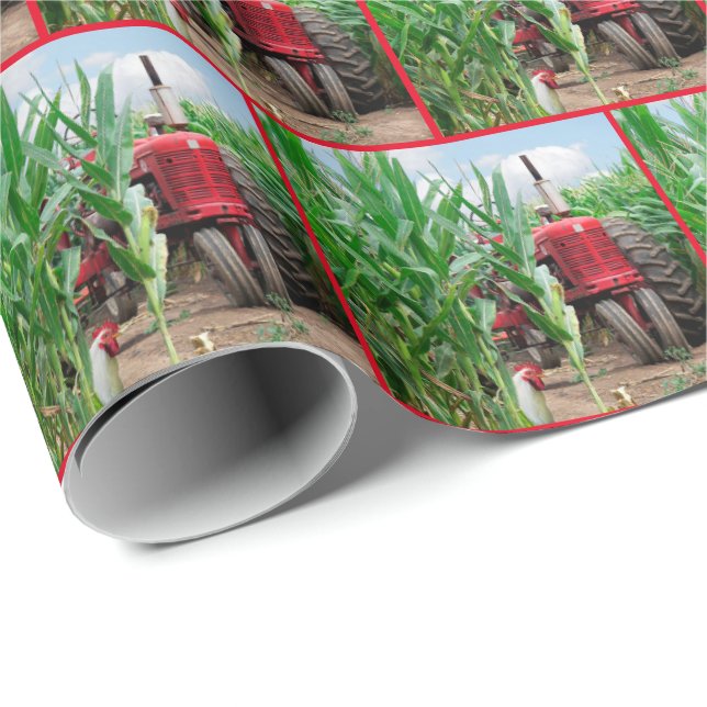 Red Tractor in Cornfield Presentpapper (Rullad Hörn)