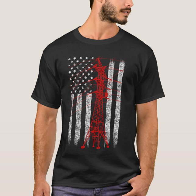 Red Transmission Torn American Flagga Lineman Elec T Shirt (Framsida)