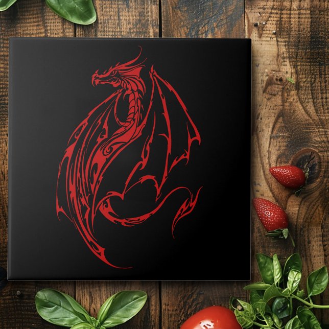 Red Tribal Dragon Black Kakelplatta (Skapare uppladdad)
