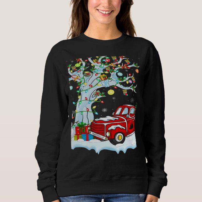 Red Truck Lights Xmas Tree Snowman Red Truck Chris T Shirt (Framsida)