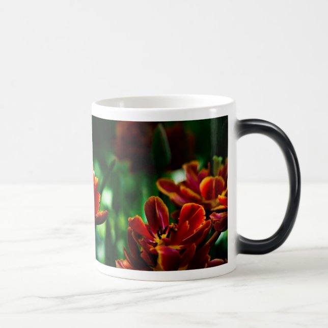 Red Tulip - Hans Majestät Kung Magisk Mugg (Höger)
