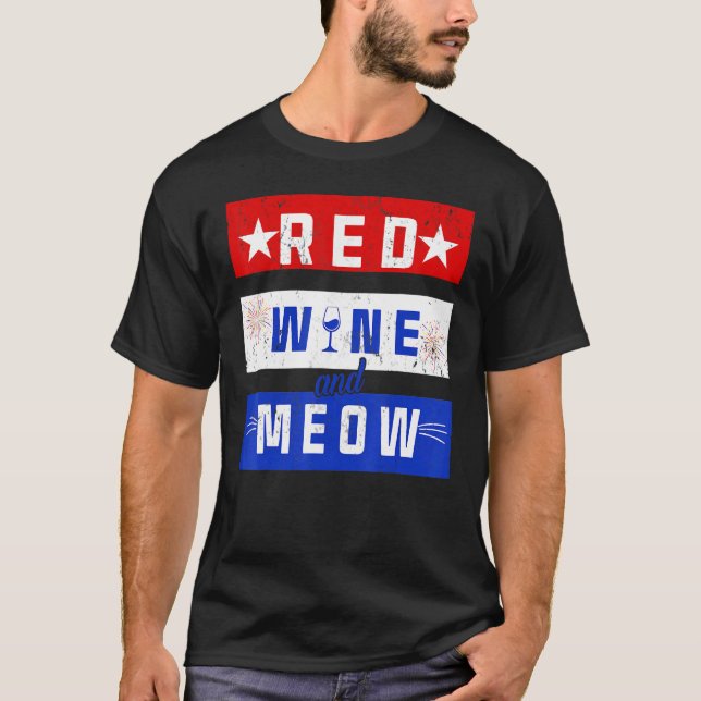 Red Vin och Meow Drinking 4:e juli Pride Ameri T Shirt (Framsida)