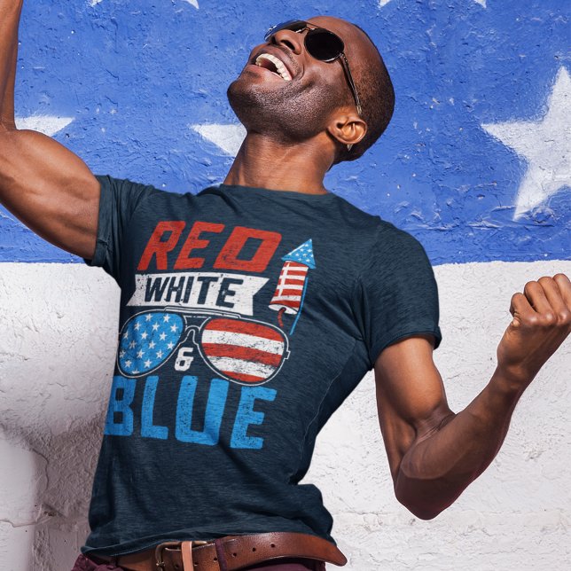 Red, White, and Blue 4th of July T Shirt (Skapare uppladdad)