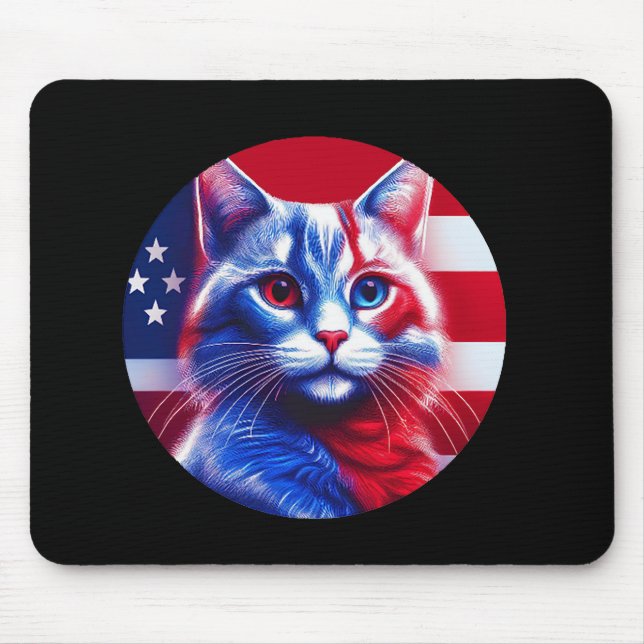 Red White & Blue Cat With American Flag Background Musmatta (Framsidan)