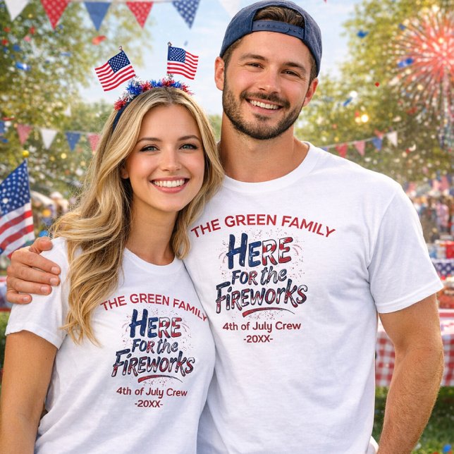 Red White Blue Fireworks 4th of July Family Crew  T Shirt (Skapare uppladdad)