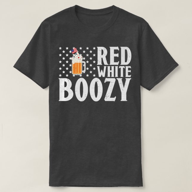 Red White Boozy Beer Drinking American Flag  T Shirt (Design framsida)