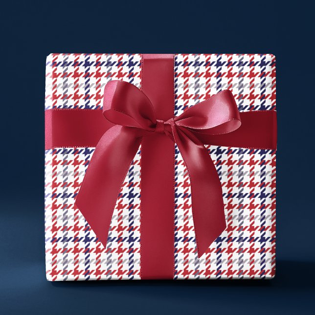 Red White och Blue Houndstooth Mönster Presentpapper (Skapare uppladdad)