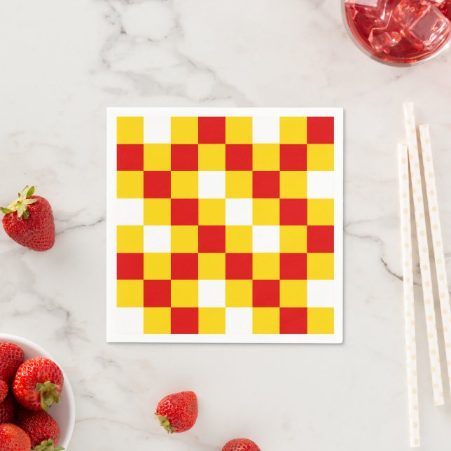 Red White Yellow Checkered Pattern Design  Pappersservett (Insitu)