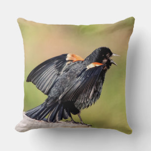 Red Winged Blackbird Singing Kudde
