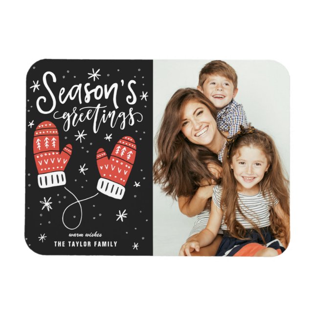 Red Winter Mittens Photo Season Greetings Magnet (Horisontell)