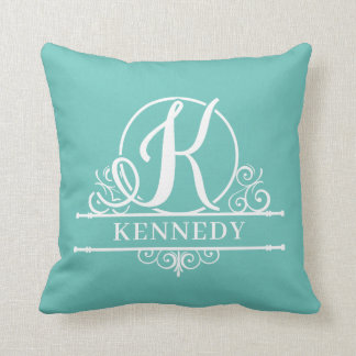 Redigerbart Färg Brev K Delad Monogram Kudde