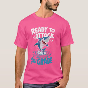 Redo att attackera 4:e klass rolig haj t shirt