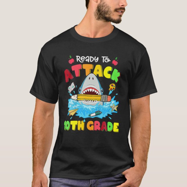Redo för att attackera 10:e Klass Shark Älskare Bo T Shirt (Framsida)