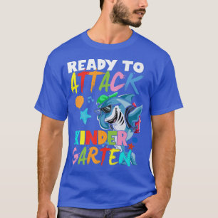 Redo för att attackera Kindergarten-läraren Studen T Shirt