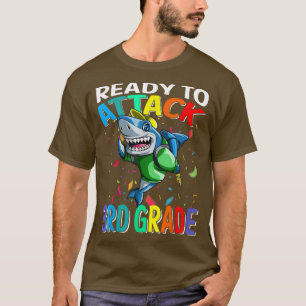 Redo för att attackera tredje Klass-haj Back to sc T Shirt