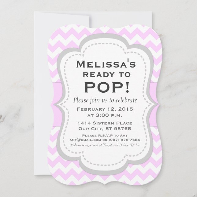 Redo till inbjudan till barnskor, Rosa Chevron (Framsida)
