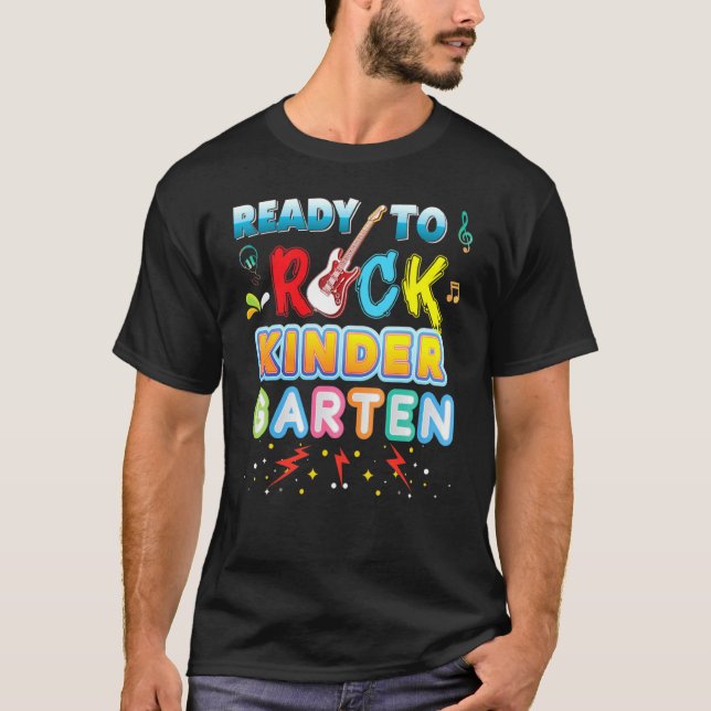 Redo till Sten Kindergarten Back to school Guitar  T Shirt (Framsida)