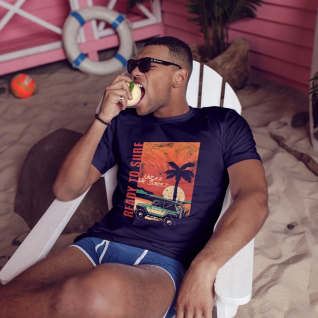 Redo till Surfa under solnedgången T Shirt (Skapare uppladdad)