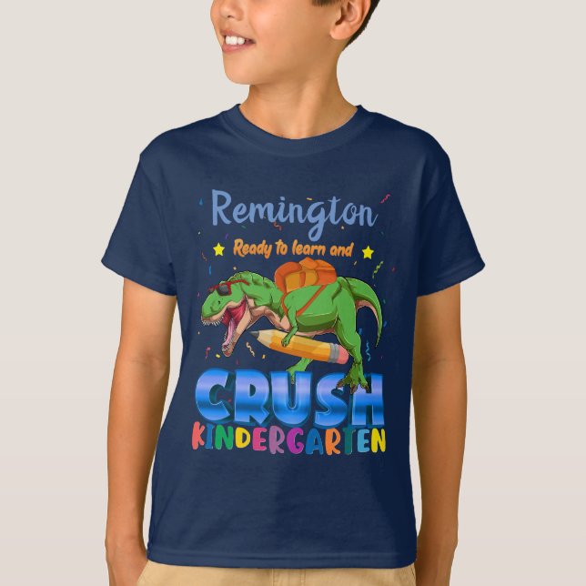 Redot Anpassat namn till Crush Kindergarten Dinosa T Shirt (Framsida)
