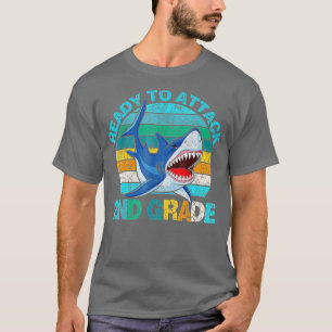 Redot back to school att attackera första dagen-ba t shirt