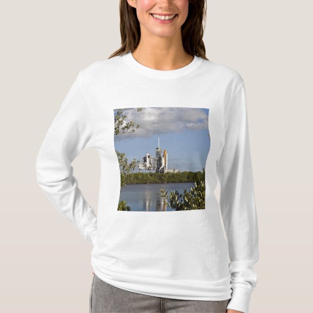 Redot Space Shuttle Atlantis Platts T-shirt (Framsida)